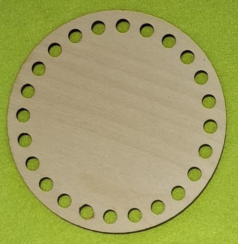 Baza circulara crosetabila din lemn natural 24 buc cu gaura de 7mm, 1 bucata de 11cm grosime 3mm