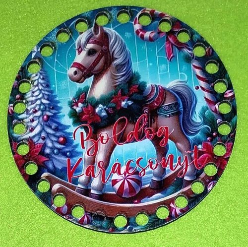 12cm Baza din lemn crosetabil  imprimat Cal balansoar cu inscripție de Boldog Karácsonyt. Cu gaura de 7mm, 1 bucata, grosime 2,5mm. 