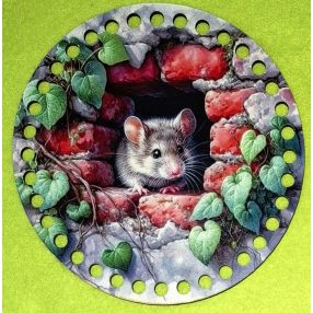   15cm Baza din lemn imprimata crosetabil Soarece iesind din perete cu gaura de 7 mm 1 buc. 15 cm grosime 2,5 mm 