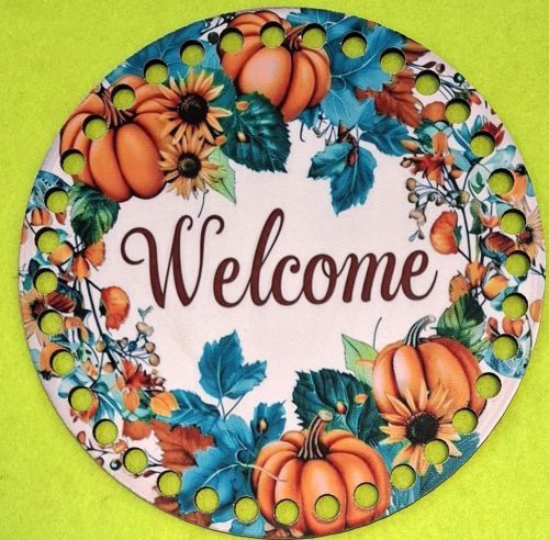 15cm Coroana de dovleac cu baza din lemn imprimata crosetabil, cu inscriptie de bun venit, gaura de 7 mm, 1 buc., grosime de 15 cm, 2,5 mm. 