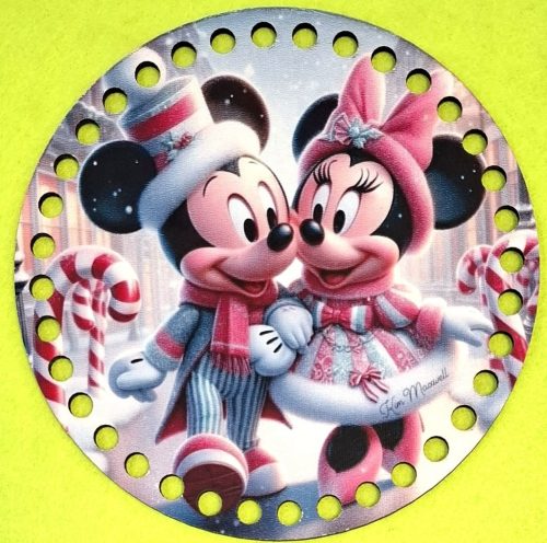 15cm Baza din lemn imprimata crosetabila Mickey și Minnie pe o strada pietonala cu gauri de 7 mm 1 buc 15 cm grosime 2,5 mm 
