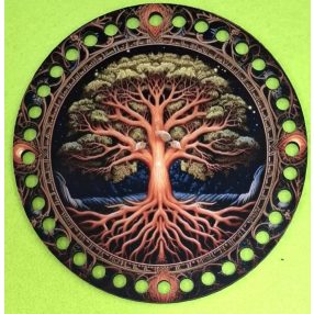   Bază din lemn imprimată pentru croșetat, 15 cm, cu găuri de 7 mm, model arborele vieții în nuanțe portocalii – 1 buc. – diametru 15 cm, grosime 2,5 mm.