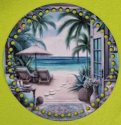 19,5cm Baza din lemn imprimata crosetabil cu palmier si usa cu vedere la mare, cu gaura de 7 mm, 1 buc., 19,5 cm, grosime 2,5 mm  