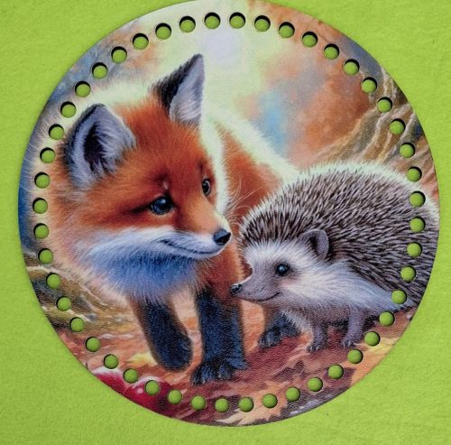 19,5cmBaza din lemn imprimata crosetabila Pui de vulpe cu arici Gaura de 7mm 1 buc 19,5cm Grosime 2.5mm