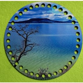    Bază din lemn imprimată pentru croșetat, 15 cm, cu gaură de 7 mm, model Balaton Fonyód 1  1 buc/pachet  15 cm, grosime 2,5 mm