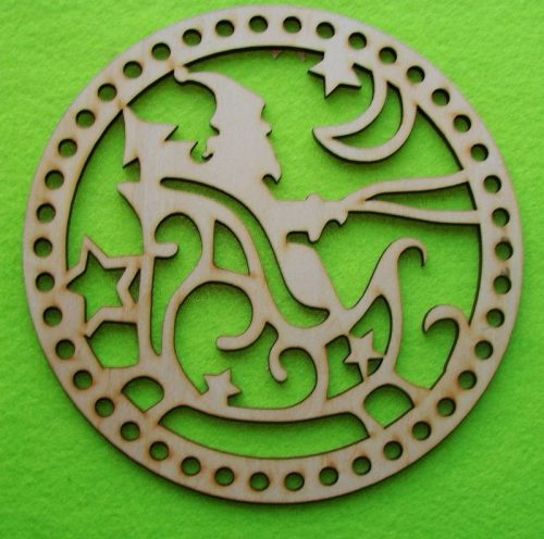  16,5 cm Baza crosetabila din lemn natural, sanie cu Moș Crăciun, cu gaura de 6 mm, grosime 1 buc. 3 mm