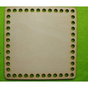   16x16cm Baza patrata din lemn natural, crosetabil, cu gaura de 7,5 mm, grosime 1 buc. 3 mm
