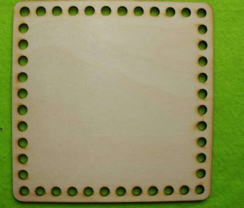 16x16cm Baza patrata din lemn natural, crosetabil, cu gaura de 7,5 mm, grosime 1 buc. 3 mm