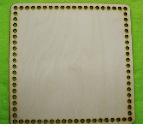 27,5x27,5cm Placa patrata din lemn natural crosetabila, 1 buc., grosime 3 mm, dimensiune gaura: 7,5 mm