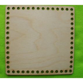     16,5x16,5cm Baza patrata din lemn natural, crosetabila, cu gaura de 6 mm, grosime 1 buc. 3 mm