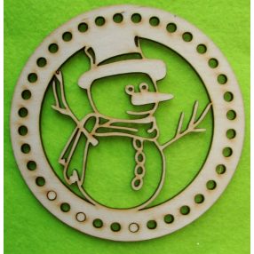   12,5cm Baza din lemn natural in forma de Om de zapada. Cu gaura de 5mm, 1bucata, grosime 3mm