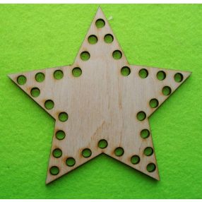   12,5x12cm Baza din lemn natural crosetabil in forma de stea. Cu gaura de 6 mm, 1 bucata, grosime 3mm