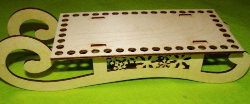 Sanie crosetabila din lemn natural, baza din lemn cu gaura de 8mm, 1 set, 28,5x7,5m, grosime 3mm, montata pe o foaie!