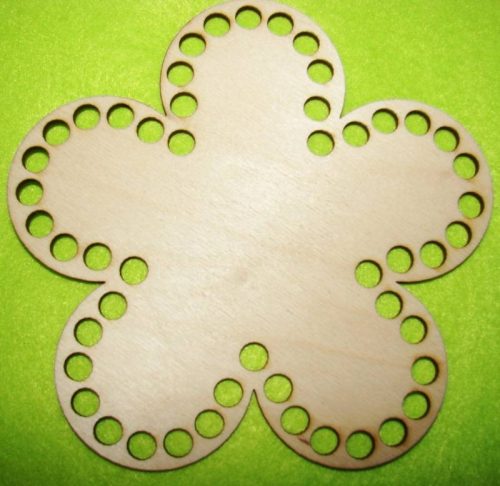  15x15cm Baza de floare din lemn natural crosetabil cu gaura de 8 mm, 1 buc. grosime 3 mm